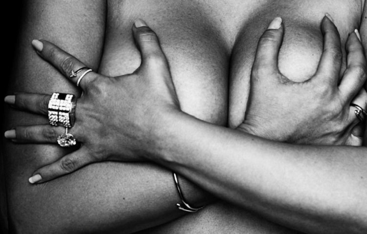 Новые эротические снимки Ким Кардашьян побили рекорд по количеству просмотров