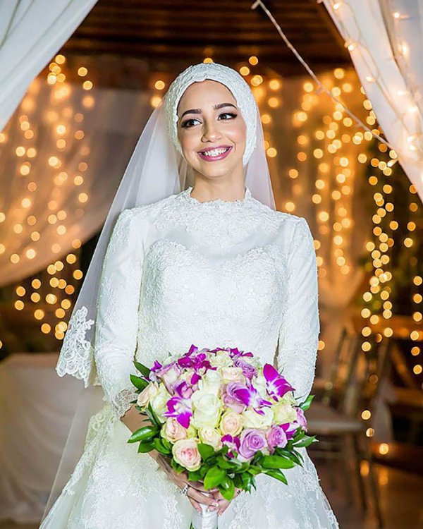 Красивые невесты в хиджабе